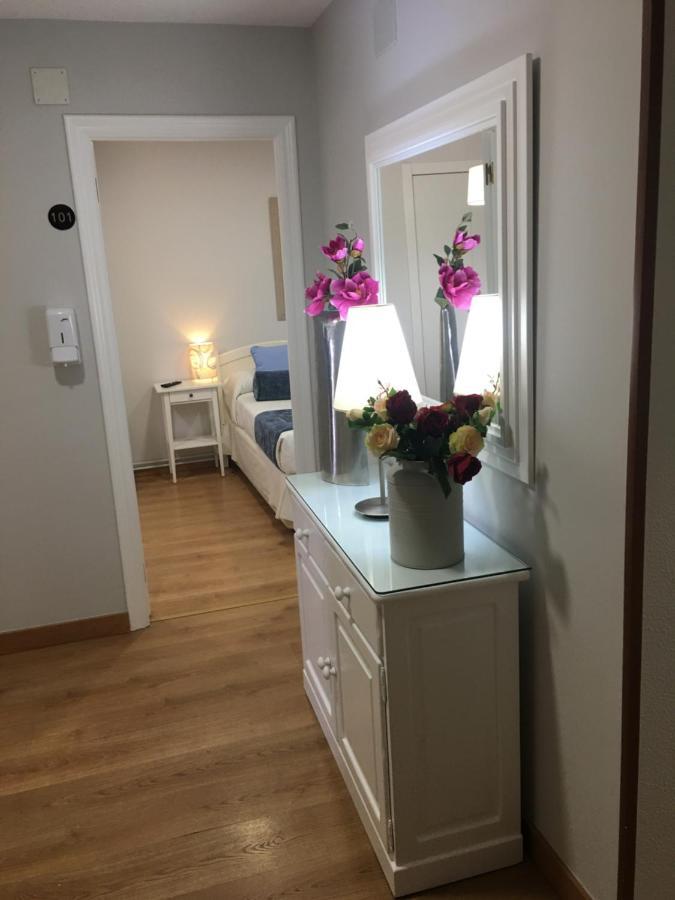 Hostal Restaurante Alarico Allariz Eksteriør billede